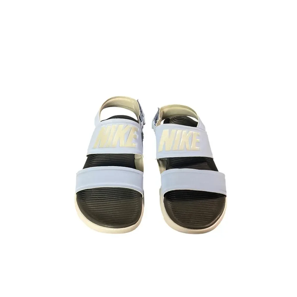 Nike Women’s Tanjun Light Blue/Grey Size-5 Sandals